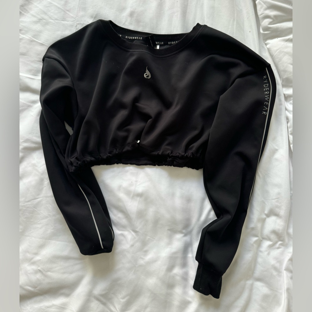 Ryderwear Black Long Sleeve Crop Top Sweatshirt